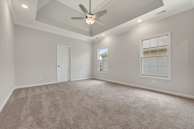 734 Shoemaker Ln, Clarksville, TN 37043