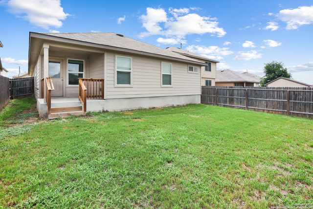 841 Hollimon Pkwy, San Antonio, TX 78253