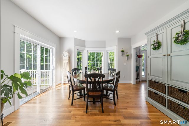 16 Glen Grove Road, Deep River, CT 06417