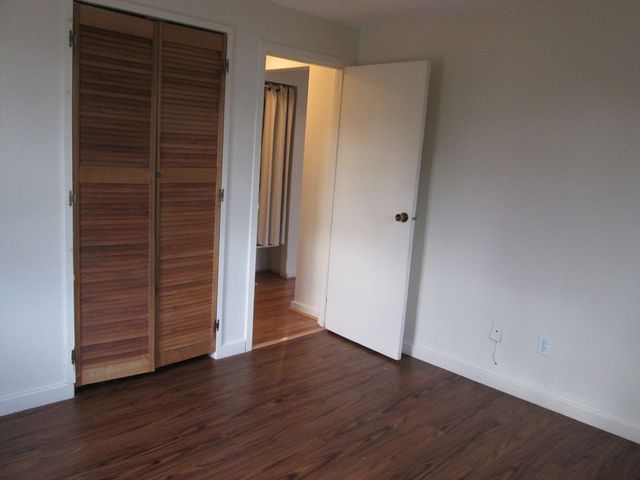 194 Lexington Street 1, Watertown, MA 02472