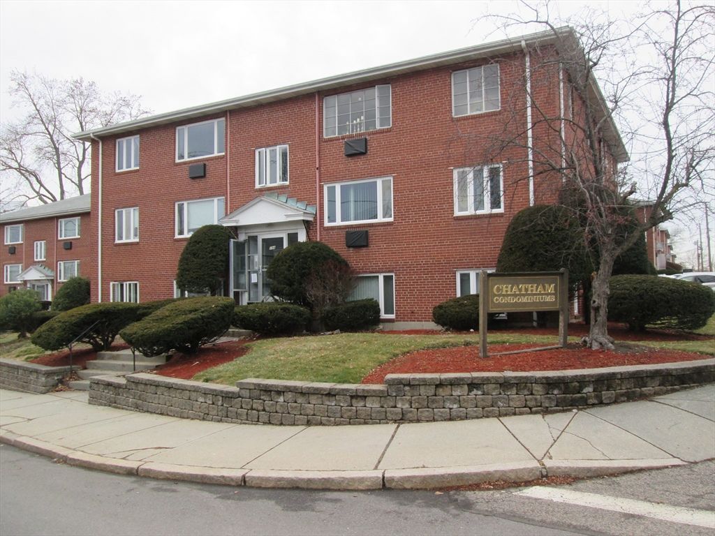 194 Lexington Street 1, Watertown, MA 02472