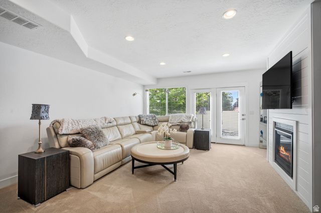 10682 S BRIDLEWOOD LN, Sandy, UT 84092