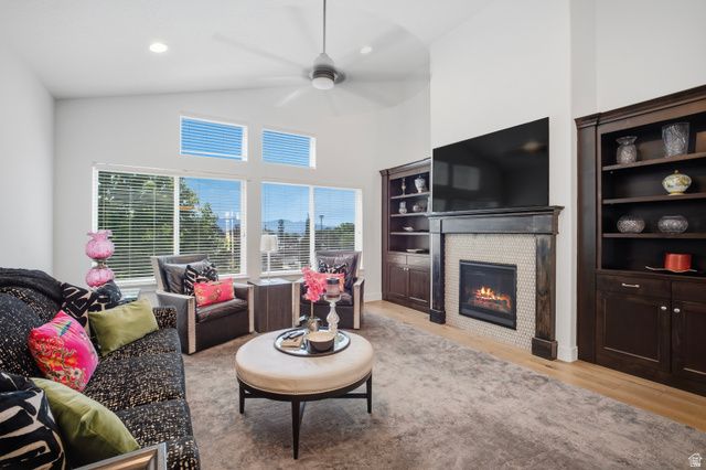 10682 S BRIDLEWOOD LN, Sandy, UT 84092