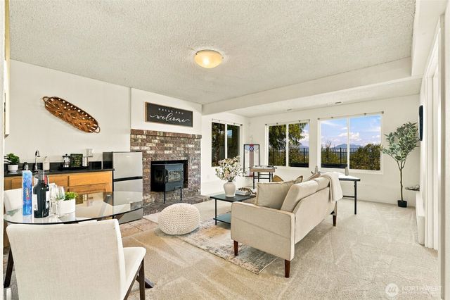 2925 Panaview Blvd, Everett, WA 98203