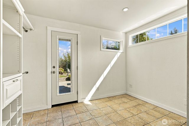 2925 Panaview Blvd, Everett, WA 98203