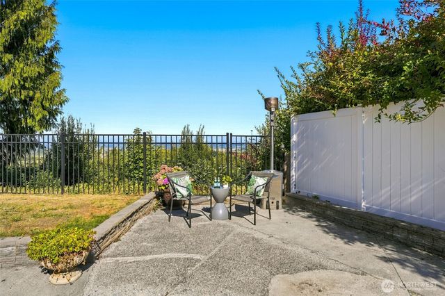2925 Panaview Blvd, Everett, WA 98203