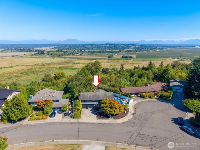 2925 Panaview Blvd, Everett, WA 98203