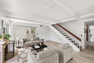 600 Lassen Ln, Costa Mesa, CA 92626