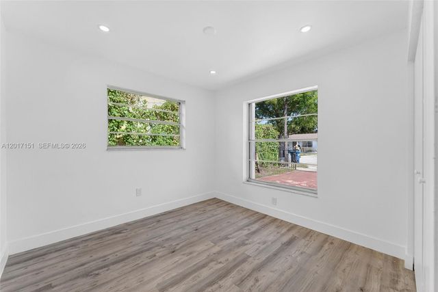 10210 SW 175th St, Miami, FL 33157