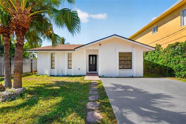 10210 SW 175th St, Miami, FL 33157