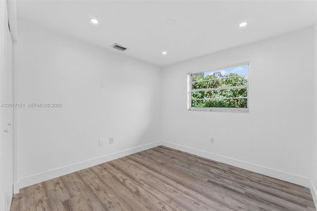 10210 SW 175th St, Miami, FL 33157