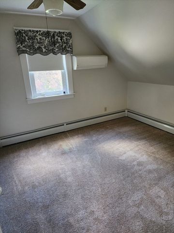 39 Everett Ave, Webster, MA 01570