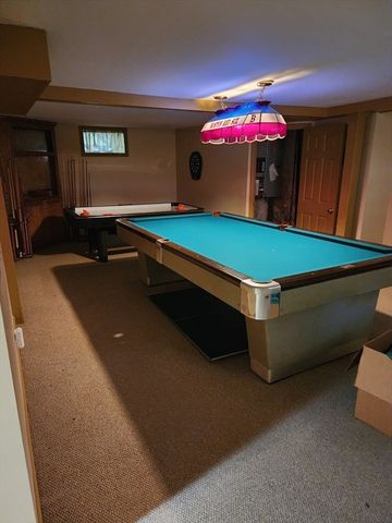 39 Everett Ave, Webster, MA 01570