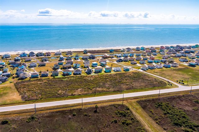 0000 Highway 87, Crystal Beach, TX 77650