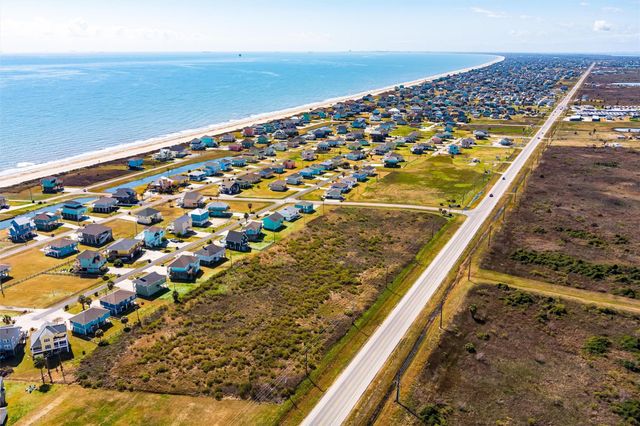 0000 Highway 87, Crystal Beach, TX 77650