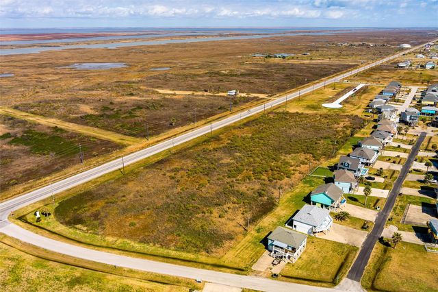 0000 Highway 87, Crystal Beach, TX 77650