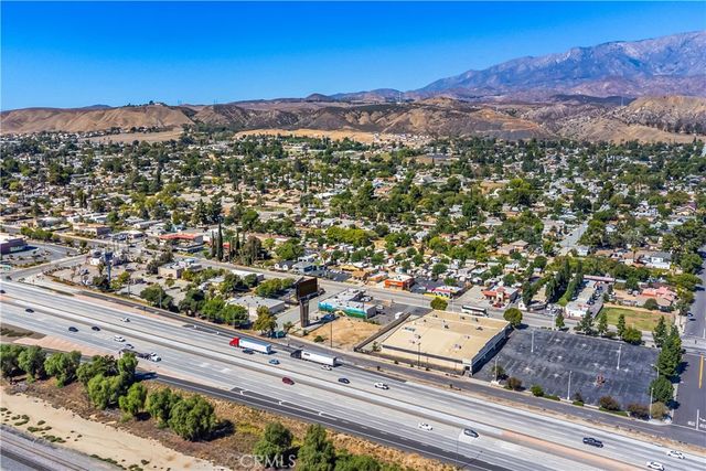 579 W Livingston, Banning, CA 92220