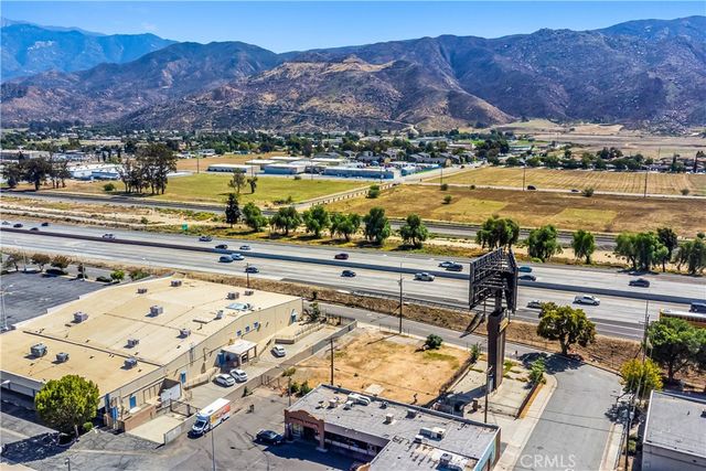 579 W Livingston, Banning, CA 92220