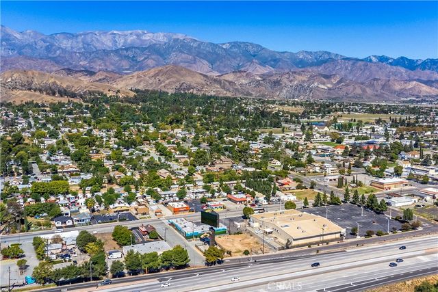 579 W Livingston, Banning, CA 92220