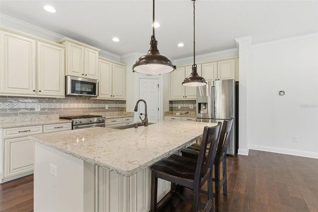 7510 SEA MARK COURT, Apollo Beach, FL 33572