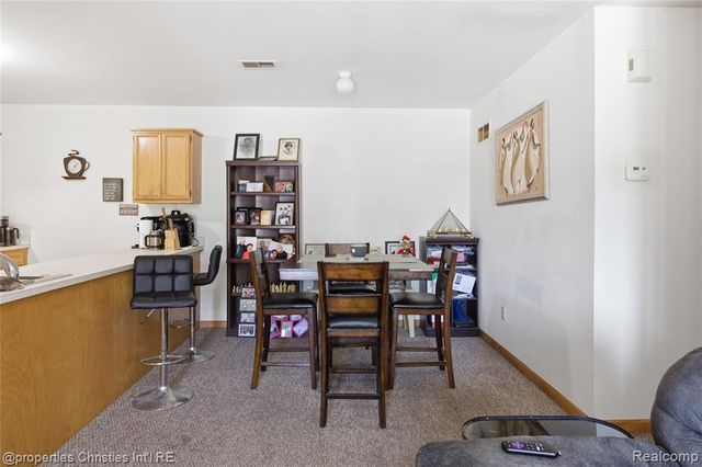 2136 Frazho Road, Warren, MI 48091