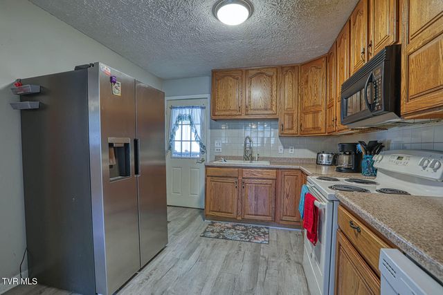 442 West Morgan Street, Church Hill, TN 37642