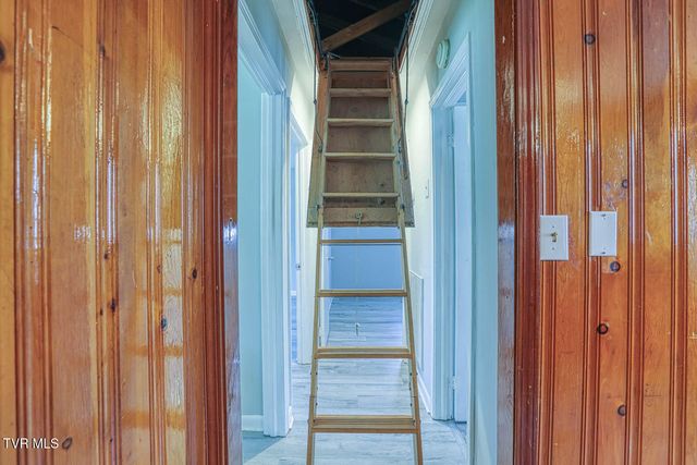 442 West Morgan Street, Church Hill, TN 37642