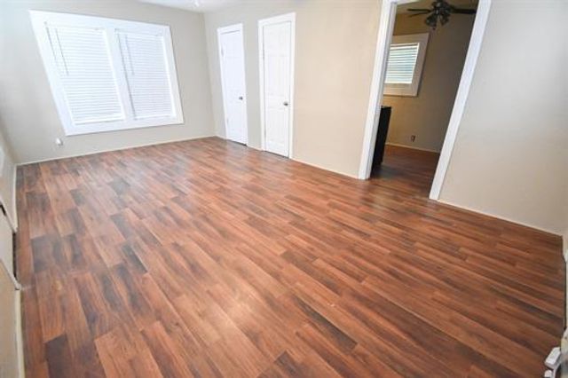 210 College St, Orange, TX 77630