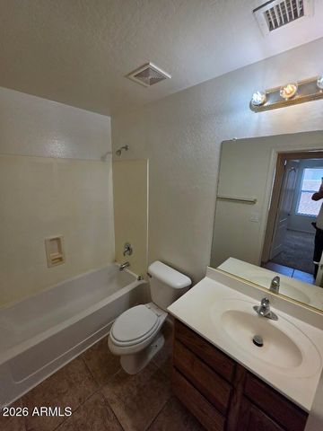 5532 W Southgate Avenue, Phoenix, AZ 85043