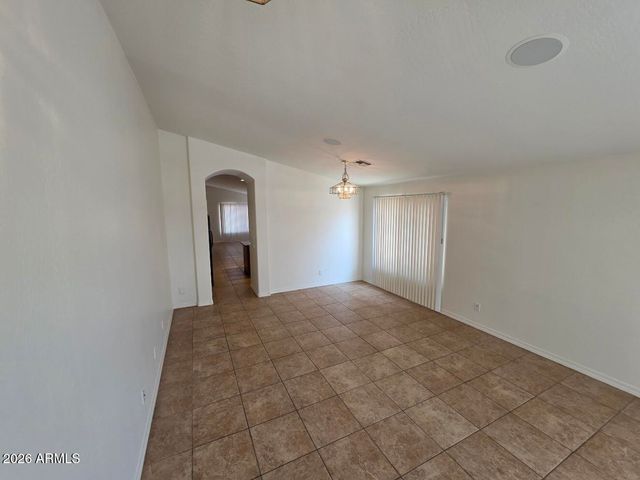 5532 W Southgate Avenue, Phoenix, AZ 85043