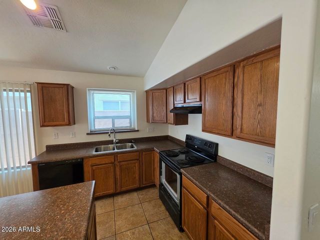 5532 W Southgate Avenue, Phoenix, AZ 85043