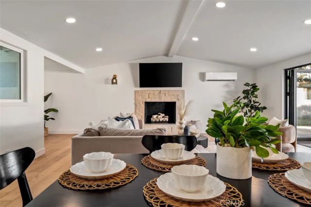 3107 Gibraltar, Costa Mesa, CA 92626