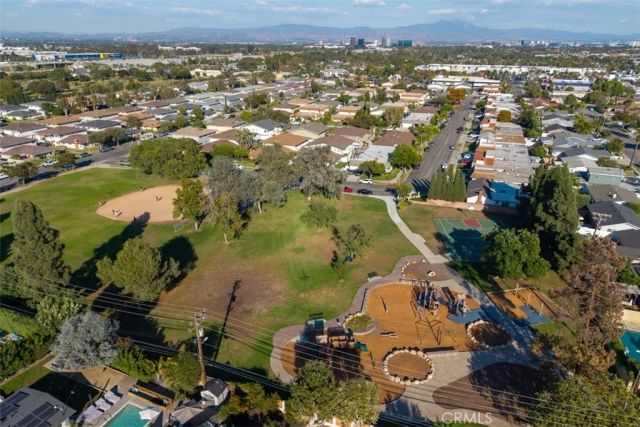 3107 Gibraltar, Costa Mesa, CA 92626