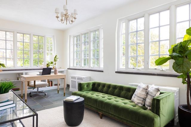 55 Penniman Rd, Brookline, MA 02445