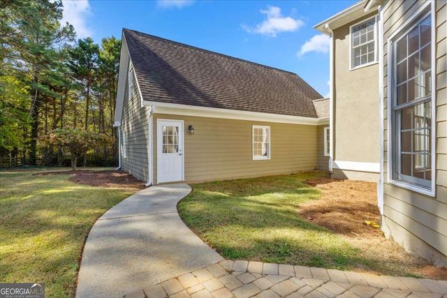 3895 Stone Lake Drive NW, Kennesaw, GA 30152