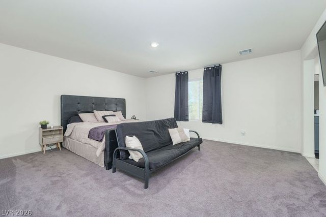 6135 Larimar Gold Street, North Las Vegas, NV 89115