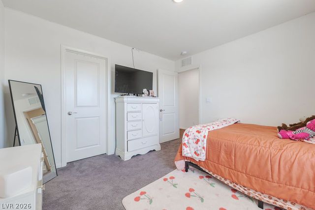6135 Larimar Gold Street, North Las Vegas, NV 89115