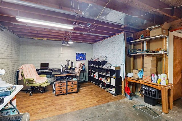 707 N 4th Street, Indianola, IA 50125