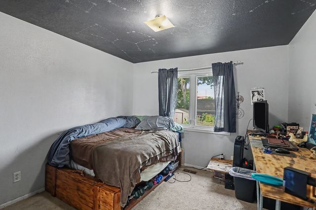 707 N 4th Street, Indianola, IA 50125