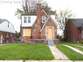 15008 Strathmoor Street, Detroit, MI 48227