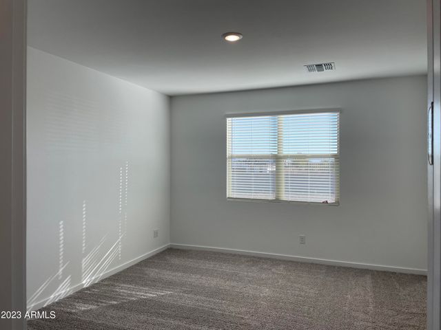 17401 W RED FOX Road, Surprise, AZ 85387