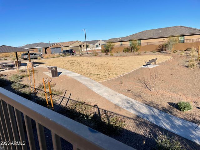 17401 W RED FOX Road, Surprise, AZ 85387