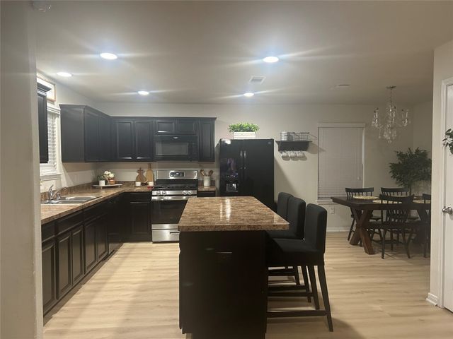 9927 Orchid Spring Lane, Houston, TX 77004