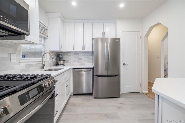 108 Ambrose Avenue, Malverne, NY 11565