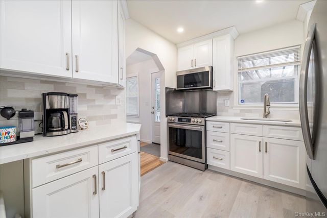 108 Ambrose Avenue, Malverne, NY 11565