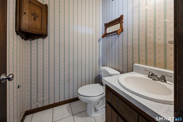 820 Matthews Street 19, Bristol, CT 06010