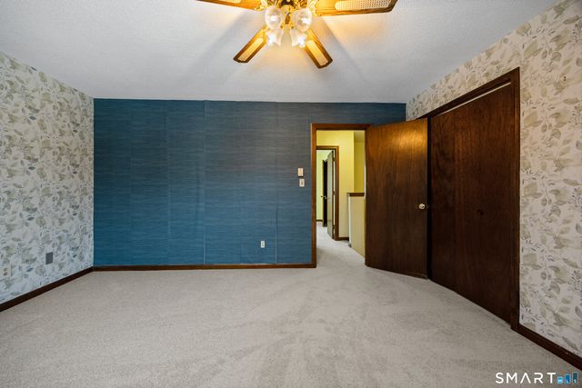 820 Matthews Street 19, Bristol, CT 06010