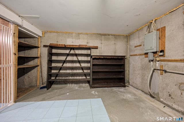 820 Matthews Street 19, Bristol, CT 06010