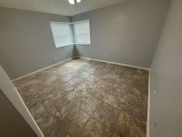 5719 Lycomb Drive, Houston, TX 77053