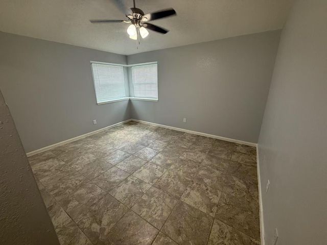 5719 Lycomb Drive, Houston, TX 77053